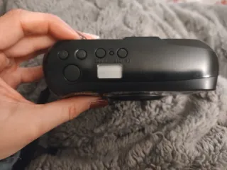 Cámara Nikon Zoom 200 AF