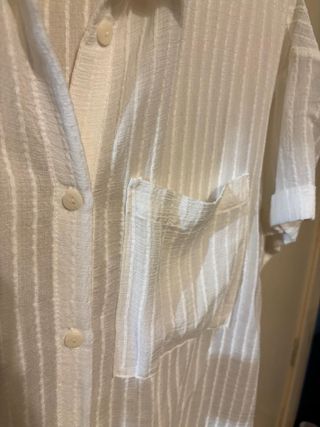 Camisa Bershka rayas hilo blanca