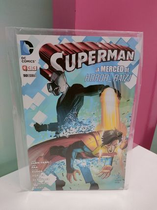 Cómic superman a merced de hordr_raiz