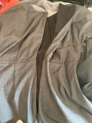 Vestido drapeado elegante