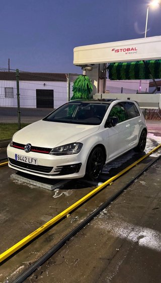 Volkswagen Golf 2014