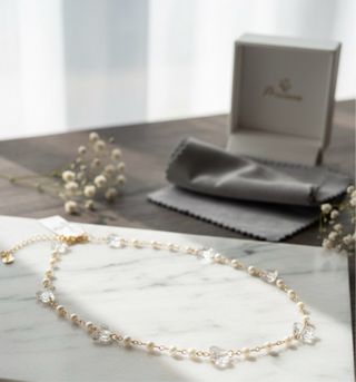 Conjunto Colar e Pulseira esferas Douradas