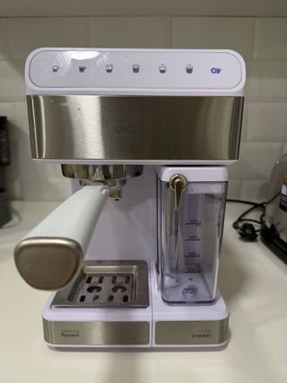 Cafetera Cecotec Blanca para Café Molido