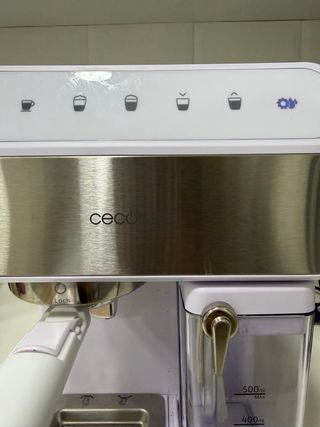 Cafetera Cecotec Blanca para Café Molido