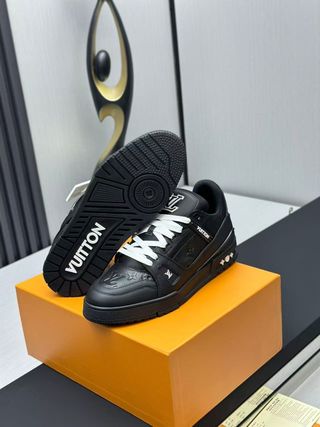 Zapatillas Louis Vuitton Trainer Negras