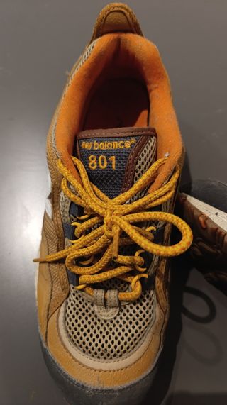 New Balance 801