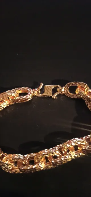 Pulsera Acero  dorada