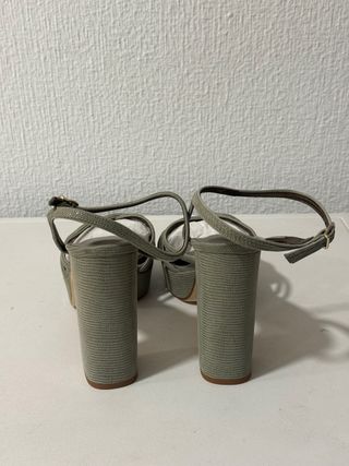 Sandalias Flor de Asoka Verde Talla 38