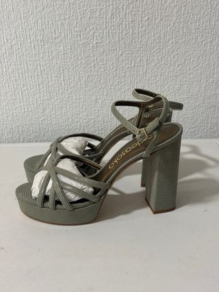 Sandalias Flor de Asoka Verde Talla 38