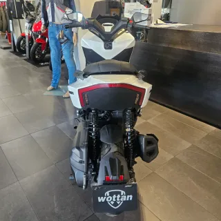 WOTTAN STORM-R 125 NUEVA