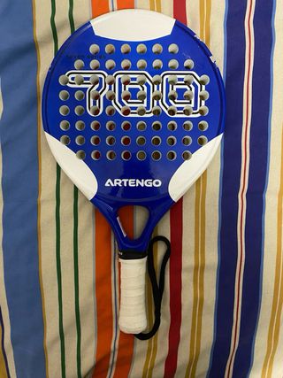 Pala pádel Artengo 700 iniciación