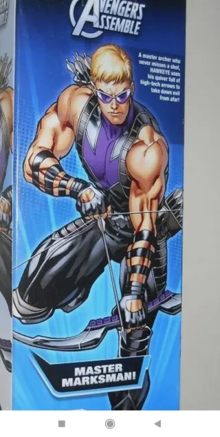 Figura Ojo de Halcón Hawkeye Marvel GRANDE