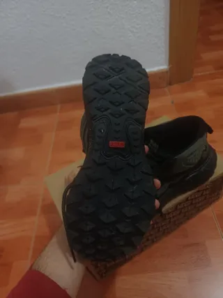 Zapatillas Vans MTE Verde y Negro