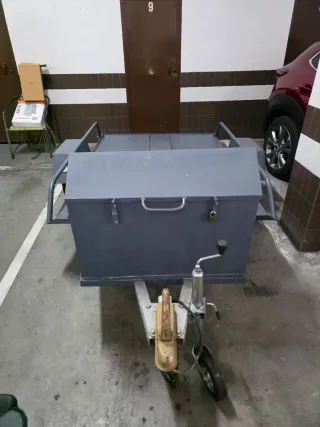 Remolque plataforma gris