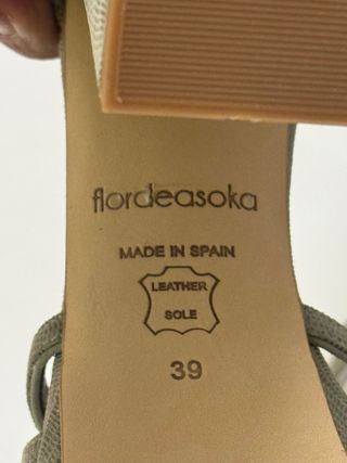Sandalias Flor de Asoka Verde Talla 39