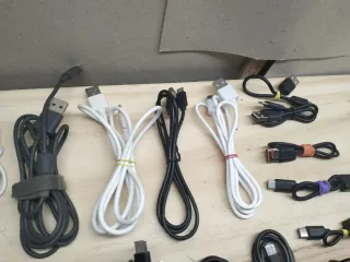 Lote Cables USB C y Micro USB