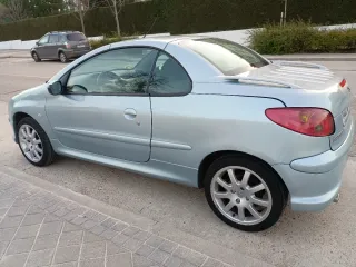 Peugeot 206 cc 2.0 166.000km