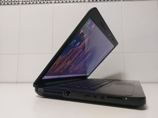 Portátil HP Compaq CQ57