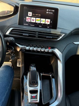 Peugeot 3008 GT Line BlueHDi 130 CV. Automático