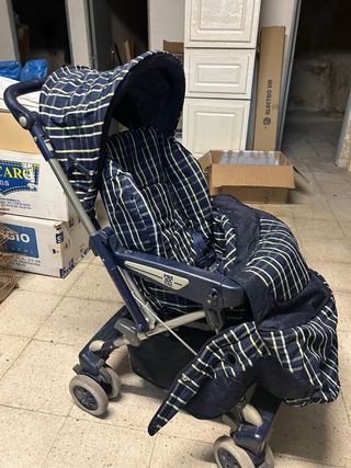 Silla de paseo reclinable y plegable