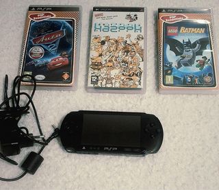 Consola PSP Negra + 3 Juegos Originales
