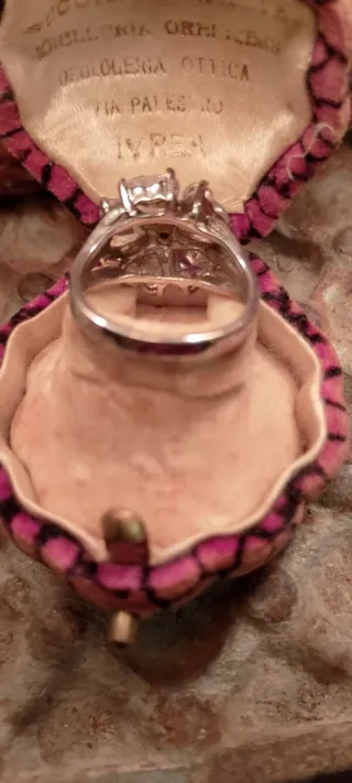 Antico Anello Argento Zirconi