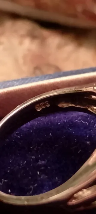 Antico Anello Argento Zirconi