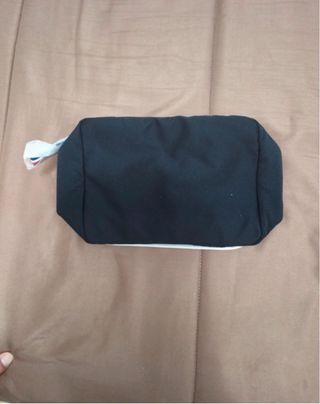 Pochette da viaggio Tommy Hilfiger nera