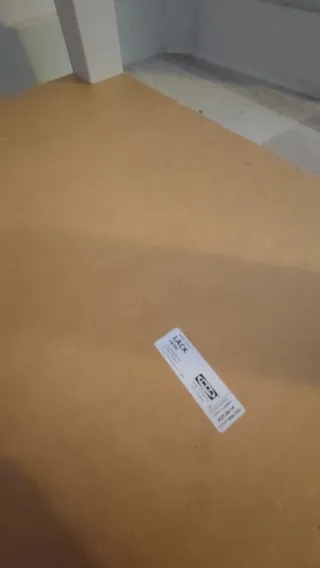 Mesa cuadrada IKEA LACK blanca