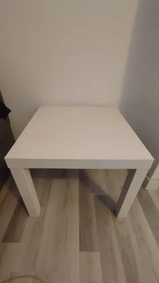 Mesa cuadrada IKEA LACK blanca