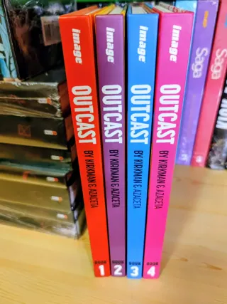 Outcast Deluxe Completa 1 4 Kirkman Azaceta Image