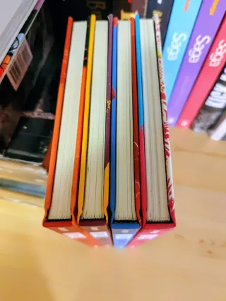 Outcast Deluxe Completa 1 4 Kirkman Azaceta Image