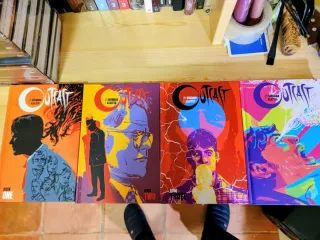 Outcast Deluxe Completa 1 4 Kirkman Azaceta Image