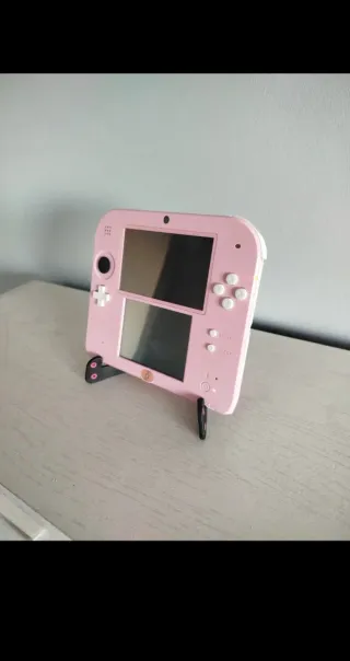 Nintendo 2DS Custom (CFW Luma) + R4 + Cargador