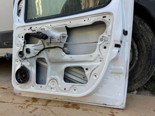 Puerta Delantera Derecha Peugeot Bipper