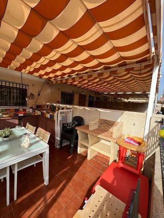 Casa pareada en venta en Centro en Alhaurín de la Torre