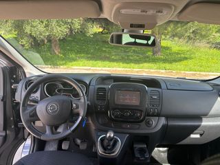 Opel Vivaro 2016