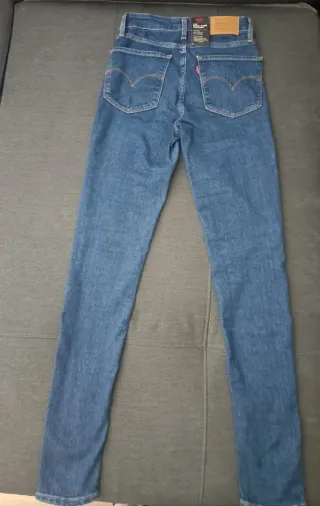 Pantalón vaquero Levi's 721 High Rise Skinny