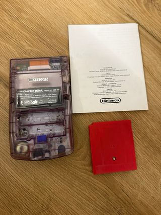 Consola Game Boy Color  Pokemon rojo y manual