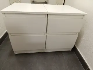 Comodini Ikea bianchi