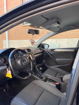 Volkswagen Golf 2010