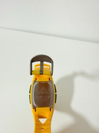 Reloj Adidas Deportivo Amarillo y Gris