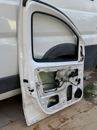 Puerta Delantera Izquierda Peugeot Bipper