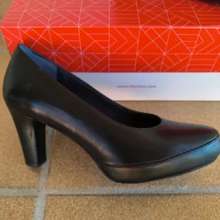 Zapatos de salón Dorking negros