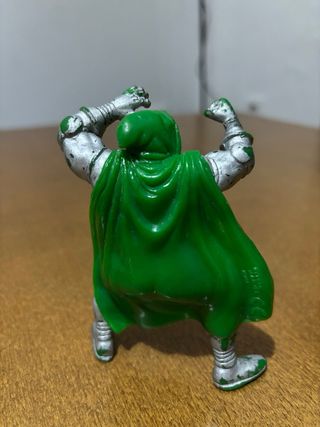Figura Dr. Muerte PVC Yolanda 1996
