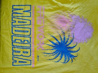 Camiseta Vintage Madeira Firework Amarilla