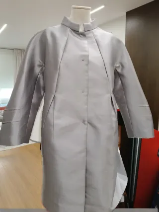 Abrigo fiesta Bona B.h gris plateado talla única