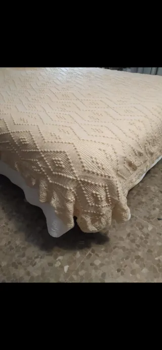 Colcha crochet beige
