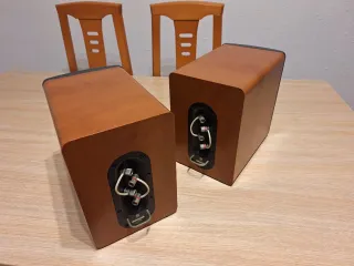 Q Acoustics altavoces monitor(sonido muy real)