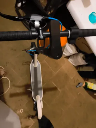 3 Patinetes Eléctricos